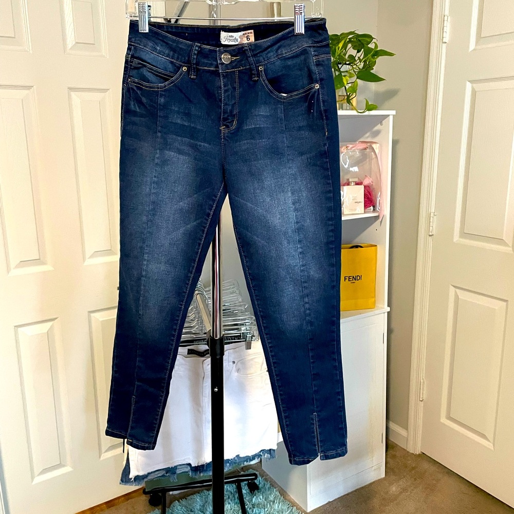 Royalty for Me Mid-rise Jeans